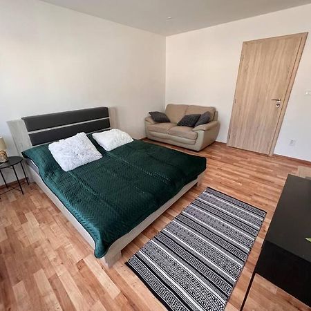 Apartman Centrum Sturka マルティン エクステリア 写真