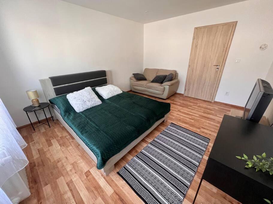 Apartman Centrum Sturka マルティン エクステリア 写真
