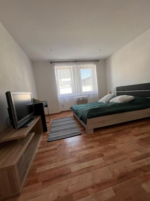 Apartman Centrum Sturka マルティン エクステリア 写真